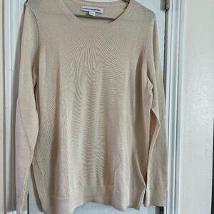 Amazon Essentials Ivory Crewneck